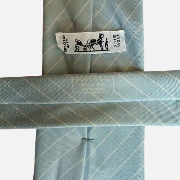 Hermès Paris 100% Silk Tie – Baby Blue & White Stripe - Picture 3 of 4